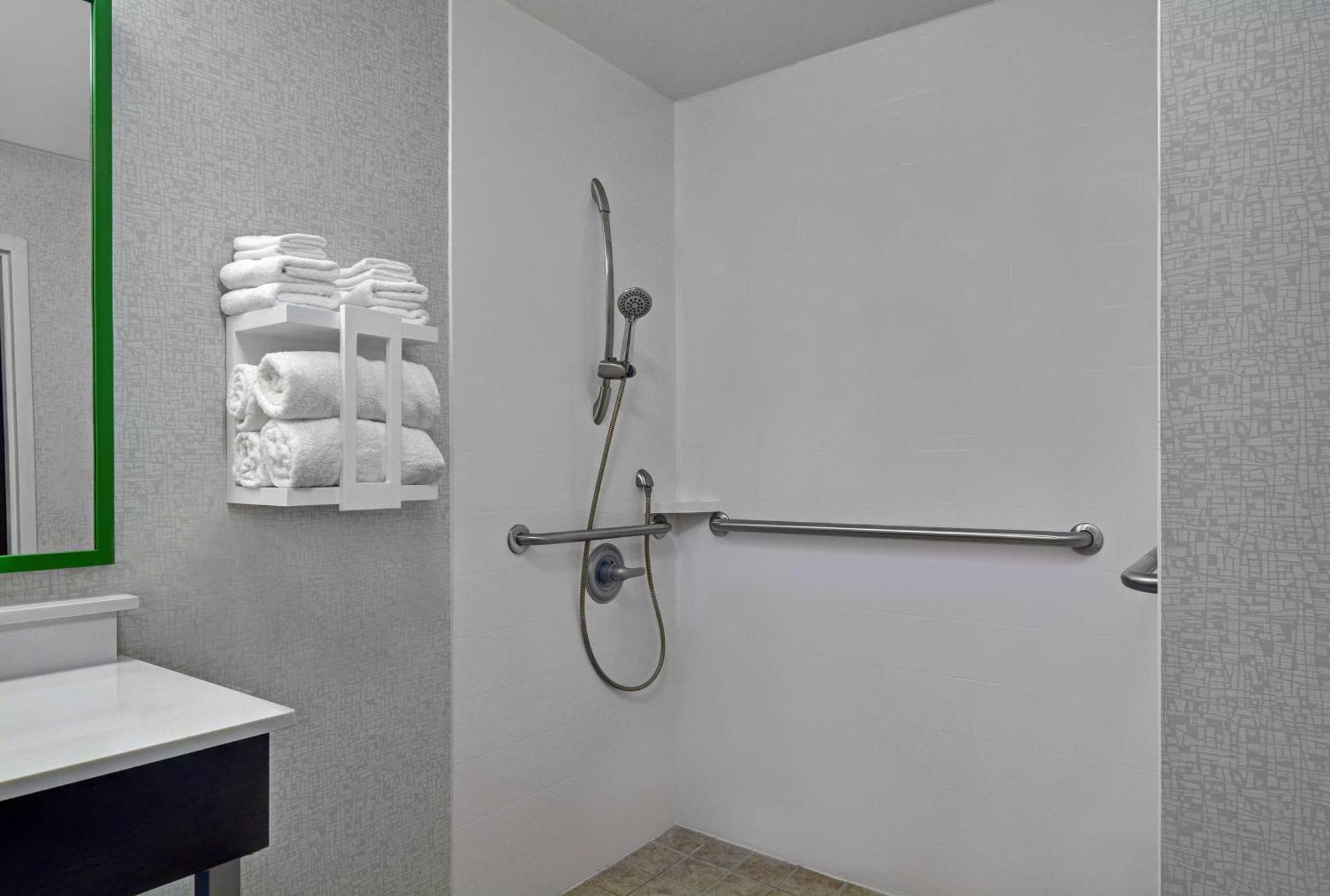 Hampton Inn Charlotte Monroe Εξωτερικό φωτογραφία