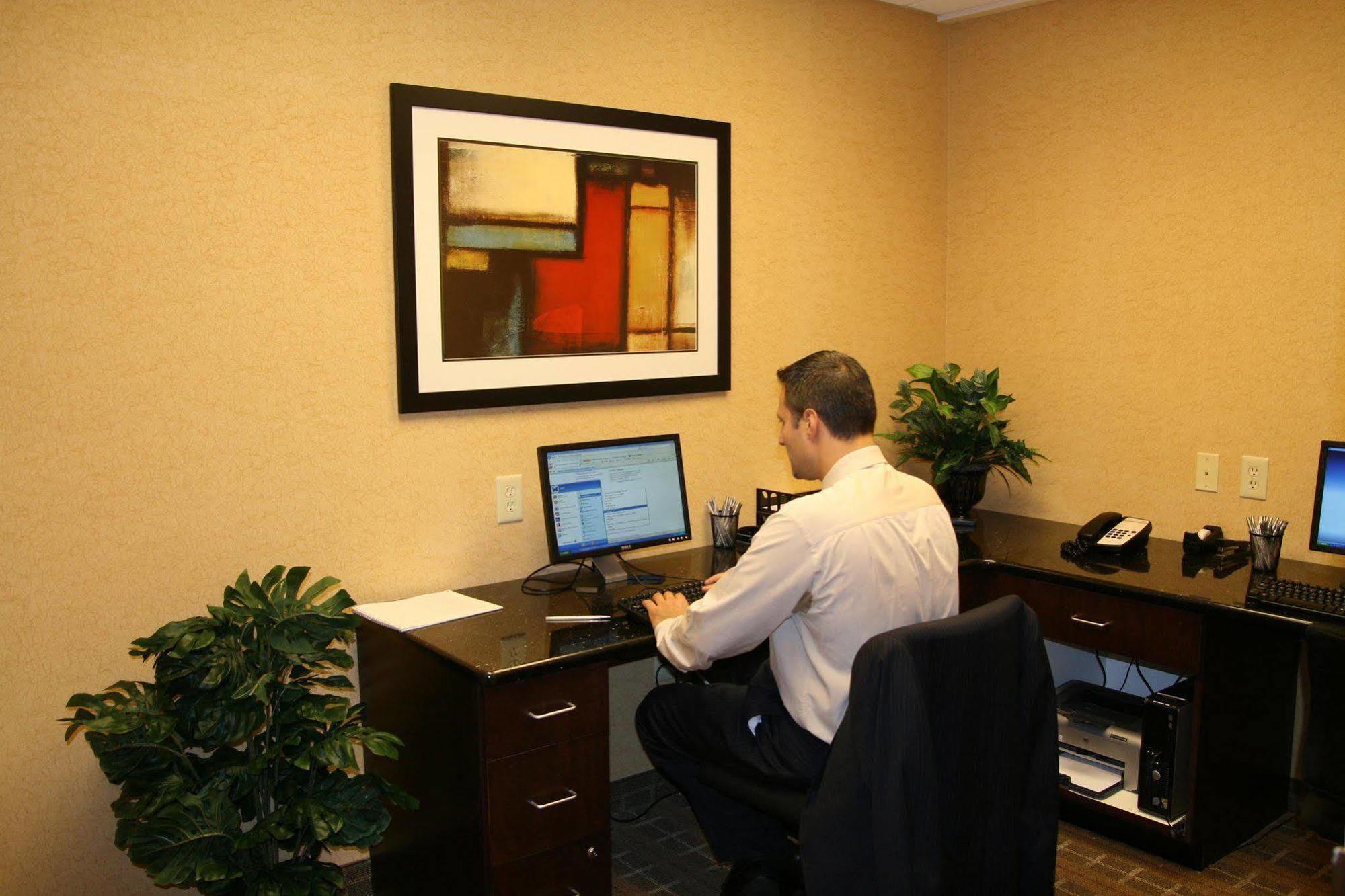 Hampton Inn Charlotte Monroe Ανέσεις φωτογραφία